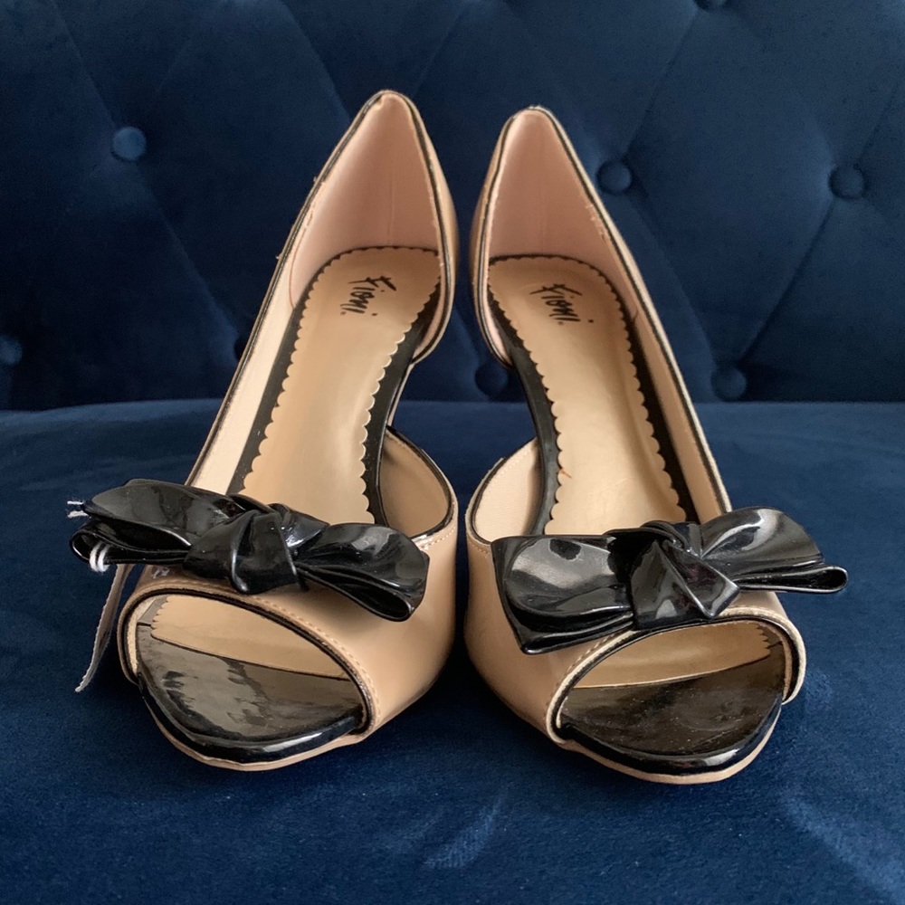 FIONI Bow Tie Heels
